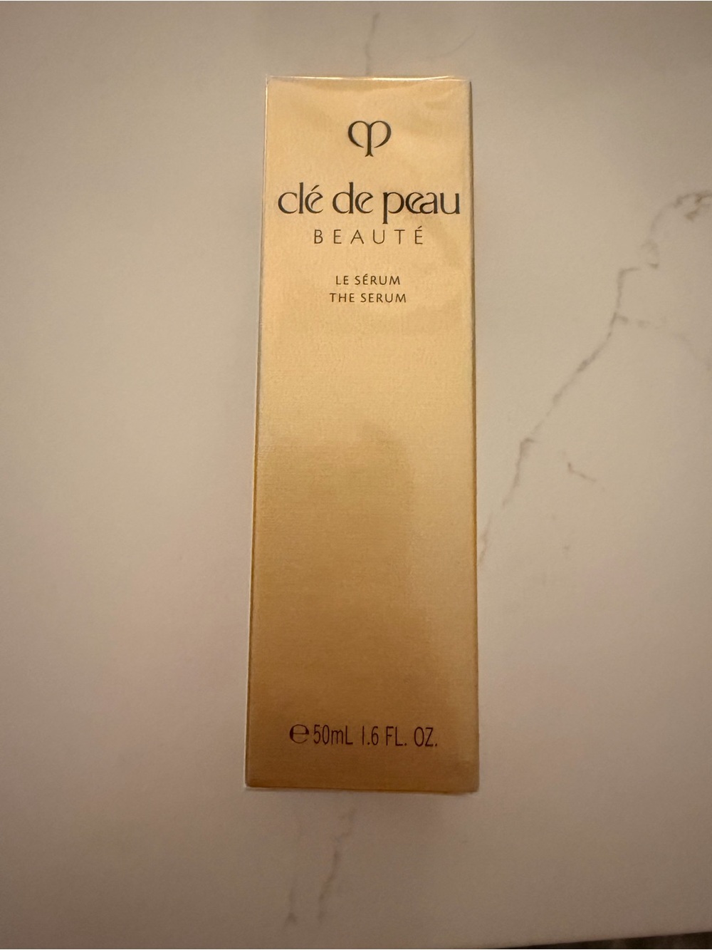 cle de peau Beauté The Serum